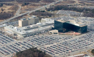 L'Agence nationale de sécurité américaine (NSA) est tout près de créer un "ordinateur quantique" à même de décrypter presque n'importe quel encodage, selon le Washington Post jeudi qui cite des documents divulgués par l'ancien consultant Edward Snowden.