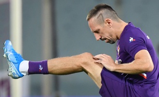 High kick de Ribéry contre FIFA 2020.