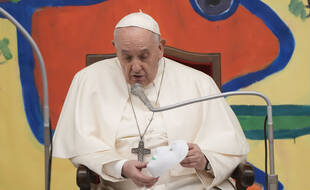 Aucune nouvelle date n'a été arrêtée pour que le souverain pontife rencontre la commission.