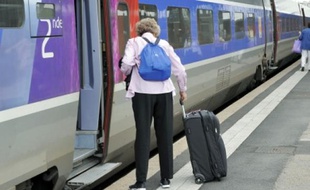 Un projet prévoit d'abaisser la plate-forme des TGV pour qu'elle s'adapte aux quais.
