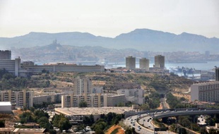Vue de Marseille le 18 août 2009, lors d'une canicule ayant causé une forte pollution à l'ozone