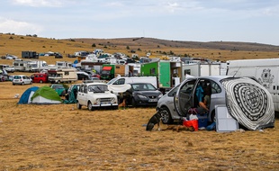 Le site de la rave party du Causse de Méjean en Lozère, le 10 août 2020.