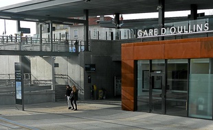 Le métro est prolongé jusqu'à Oullins depuis le 11 décembre.
