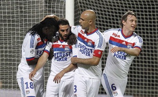 La joie des joueurs de Lyon lors de leur victoire face à Marseille, le 8 mai 2011