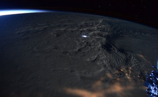 L'astronaute américain Scott Kelly a posté sur Twitter quelques photos de la tempête Jonas prises depuis l'espace, à bord de l'ISS.