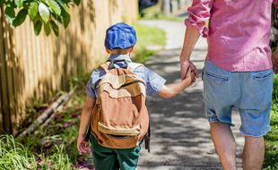 L'assurance scolaire peut protéger votre enfant à l'école, voire en dehors.