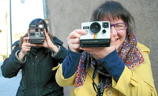 Alexandre et Lucile sont tombés amoureux de la photo instantanée.
