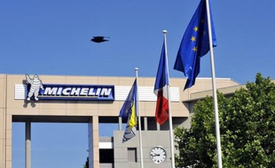 Michelin, le géant français des pneumatiques en pleine expansion, s'apprête pour la première fois de son histoire à placer à sa tête un patron non issu de la famille fondatrice.