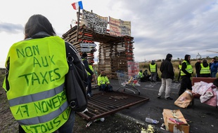 Des "Gilets jaunes" à Frontignan, le 3/12/2018. Photo by PASCAL GUYOT / AFP)