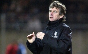 L'entraîneur de Lorient Christian Gourcuff aurait été sollicité par les dirigeants du FCN.