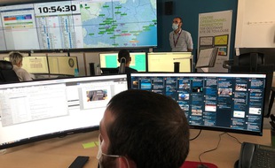 Dans le nouveau Centre opérationnel production des TER, en gare Matabiau.