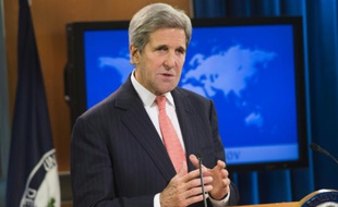 Le Secrétaire d'Etat John Kerry parle lors de la publication du panorama annuel mondial sur les libertés religieuses, le 14 octobre 2015 à Washington aux Etats-Unis