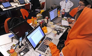 L'équipe Sud-Coréenne peaufine son projet pour la finale de l'Imagine Cup 2012 à Sydney en Australie.
