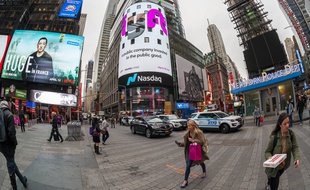 Un panneau géant de Times Square pour l'entrée en Bourse du VTC californien Lyft, le 29 mars 2019.