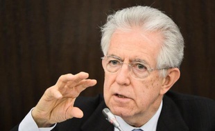 Afin de redonner du "carburant" aux entreprises italiennes en pleine récession, le gouvernement de Mario Monti s'attaque au problème des dettes de l'Etat à l'égard de ses fournisseurs, promettant de leur rembourser de "20 à 30 milliards d'euros" cette année.