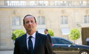 François Hollande, coprince d'Andorre en tant que président de la République française, a affirmé, devant deux hauts responsables politiques andorrans reçus jeudi à l'Elysée, qu'il prévoyait une visite dans cette principauté, "peut-être avant la fin de cette année".