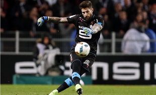 Benoît Costil contre Lorient, le 25 février 2017.