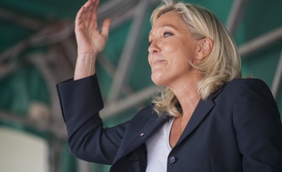 La présidente du Front national, Marine Le Pen, le 30 août 2014 à Brachay.
