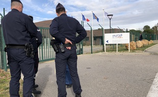 Une soixantaine de Français va être placé en quarantaine dans une école de sapeurs-pompiers d'Aix-en-Provence