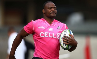 Le talonneur sud-africain Chiliboy Ralepelle sous le maillot des Sharks de Durban, le 28 juin 2018.