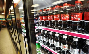Des bouteilles de Coca Cola dans un magasin de Washington, le 15 février 2011.