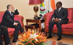 Le procureur de la Cour pénale internationale (CPI) Luis Moreno-Ocampo s'est entretenu vendredi à Abidjan pendant près d'une heure avec le président ivoirien Alassane Ouattara
