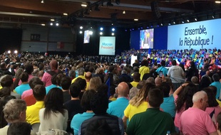 Au meeting d'Emmanuel Macron ce lundi 1er mai à La Villette.