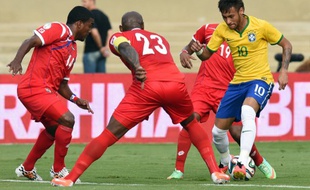 L'attaquant du Brésil Neymar, le 3 juin 2014, contre le Panama.