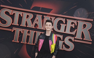 Noah Schnapp le 29 juin 2019 pour la série «Stranger Things».