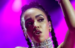 Accord entre FKA Twigs et Shia LaBeouf, qu’elle accusait d’agression sexuel…