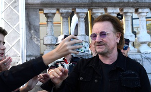 Le chanteur Bono au Festival du Film de San Sebastian
