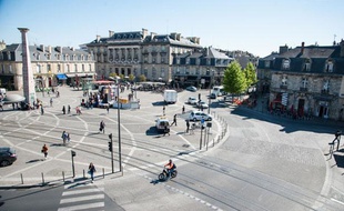 La place de la Victoire à Bordeaux