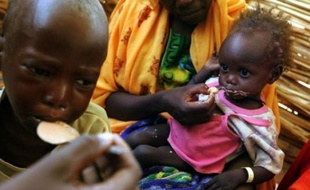 Au moins 13 organisations ont été sommées de quitter le pays dans la foulée du mandat d'arrêt lancé mercredi par la CPI pour crimes de guerre et crimes contre l'humanité contre le président soudanais..