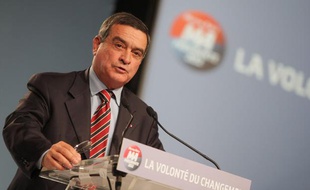 Jean-Louis Nadal, le 13 octobre 2011 lors d'un meeting de soutien à Martine Aubry, à Lille.
