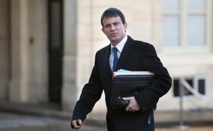 Le ministre français de l’Intérieur Manuel Valls a annoncé mardi l'expulsion "dans les prochains jours" de plusieurs prédicateurs et imam radicaux étrangers, lors d'une conférence à Bruxelles.