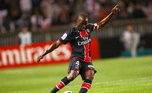 Le footballeur parisien, Claude Makelele lors du match PSG - Bordeaux, le 16 août 2008.