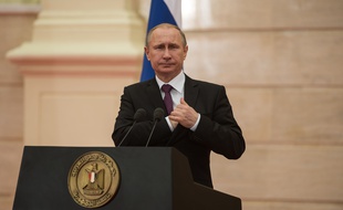 Vladimir Poutine en Egypte, le 10 février 2015.