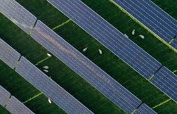 Le parc photovoltaïque de Fontenet fournira bientôt la SNCF en électricité