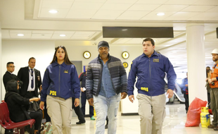 Mike Tyson a été recalé à l'aéroport de Santiago du Chili...