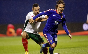 La star de la sélection croate Luka Modrić (à d.), qui évolue au Real Madrid, ne viendra pas à Rennes.
