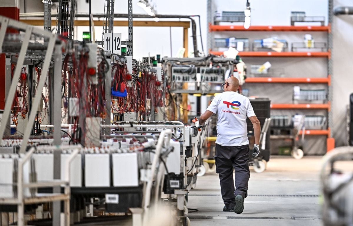 Après deux belles années, la réindustrialisation de la France s'essouffle à nouveau