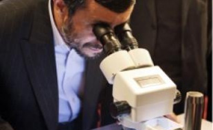 Le président iranien continue à souffler
le chaud et le froid.