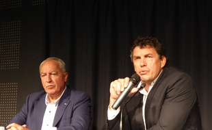 Alain Carré et Didier Lacroix, respectivement présidents de Colomiers Rugby et du Stade Toulousain, le 4 juillet 2017 au stade Ernest-Wallon.