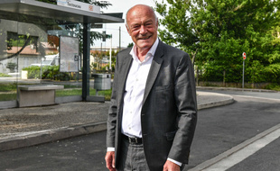 Alain Rousset (PS), est arrivé largement en tête au soir du premier tour des régionales.