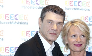 Marc Lavoine et Sophie Davant lors du Téléthon 2015