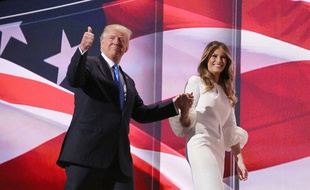 Donald Trump aux coté de sa femme, Melania, le 19 juillet 2016 lors de la convention républicaine.