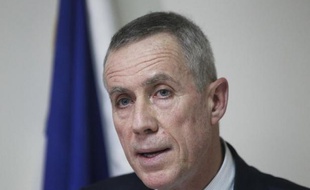 Le procureur de Paris François Molins lors d'une conférence de presse, le 9 janvier 2015 à Paris