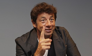 Conférence de presse du chanteur Patrick Bruel avant son concert à Lille