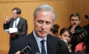 La cour d'appel de Paris a examiné lundi une demande d'annulation de l'expertise psychologique menée sur les deux femmes qui ont porté plainte pour harcèlement sexuel contre le maire UMP de Draveil (Essonne) Georges Tron, a-t-on appris de sources concordantes.