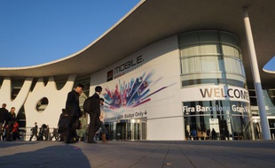 Le Mobile World Congress 2013 réunissait 1500 exposants et attendait près de 70 000 visiteurs.